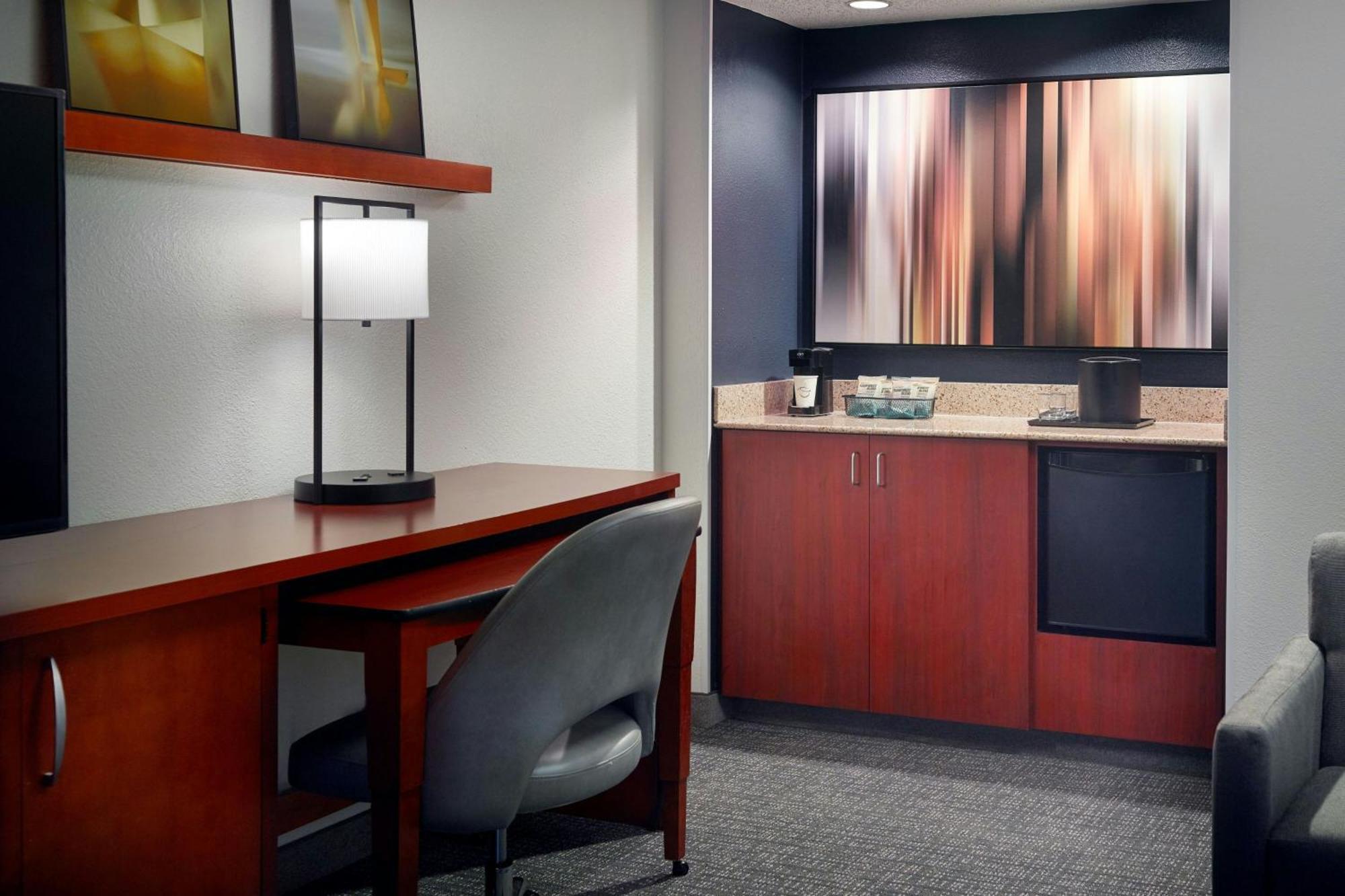Courtyard By Marriott Tallahassee Downtown/Capital Eksteriør bilde