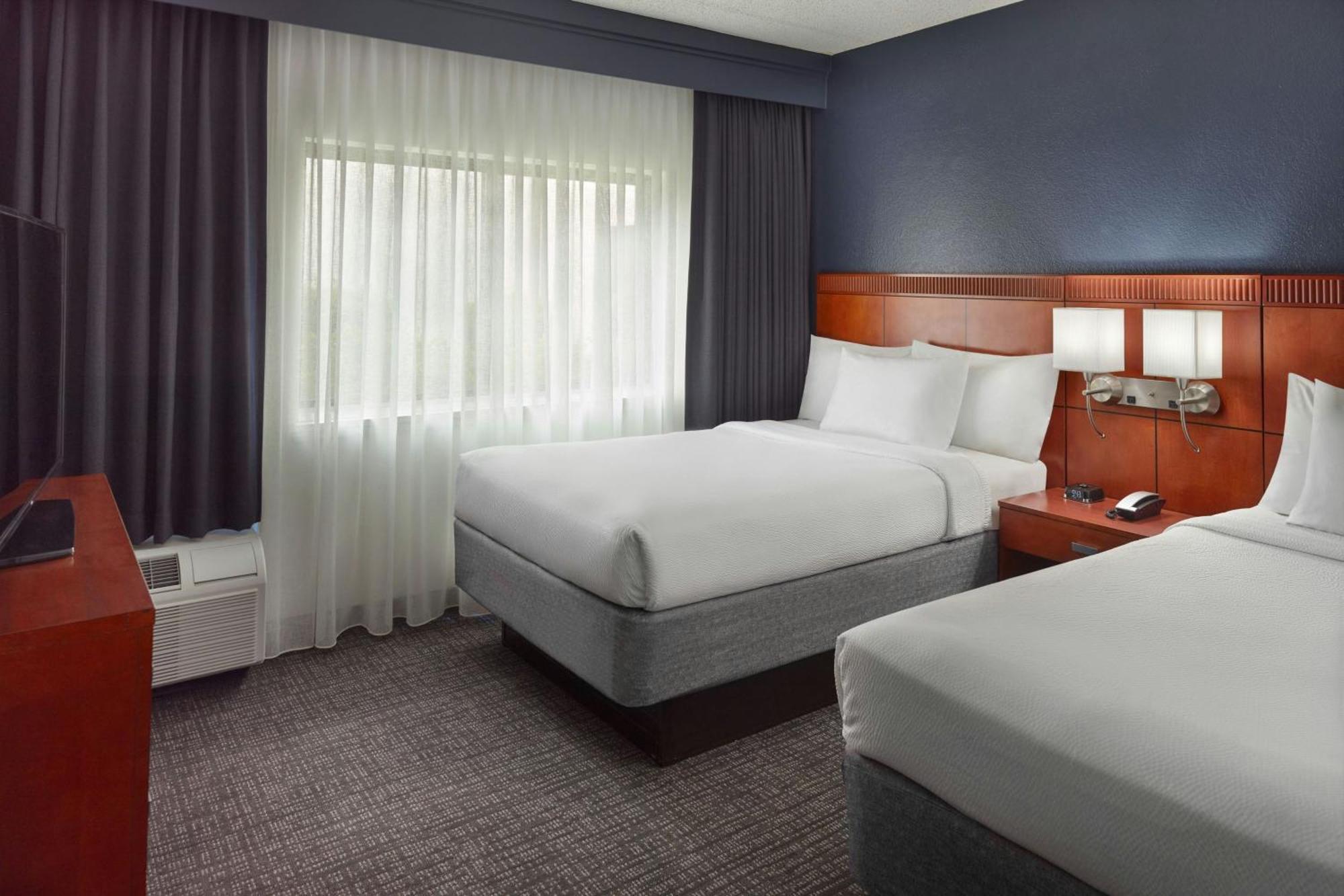 Courtyard By Marriott Tallahassee Downtown/Capital Eksteriør bilde