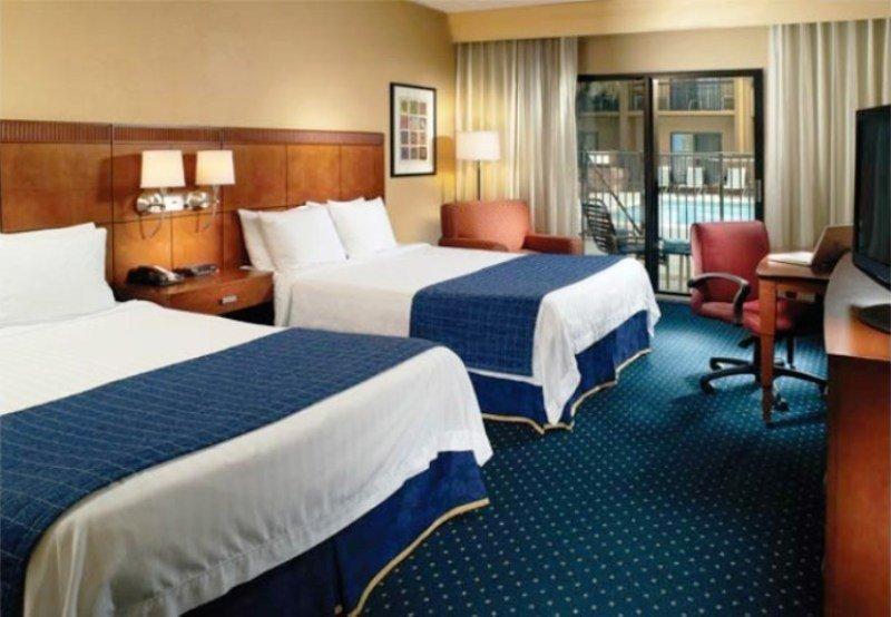 Courtyard By Marriott Tallahassee Downtown/Capital Rom bilde